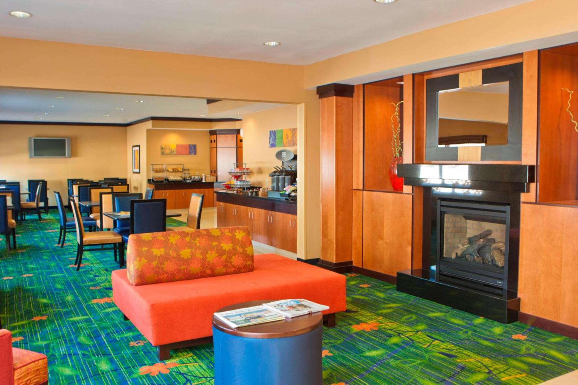 Fairfield Inn & Suites By Marriott Memphis East Galleria Eksteriør bilde